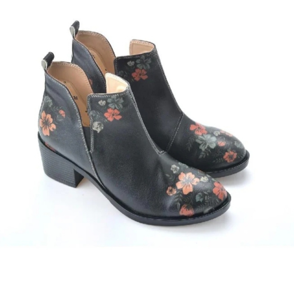 Goby Black Floral Boho Ankle Boots